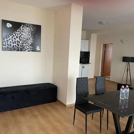 Complex Nero Aparthotel 4*