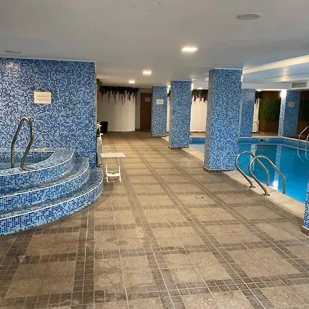 Lejlighedshotel Complex Nero 4*