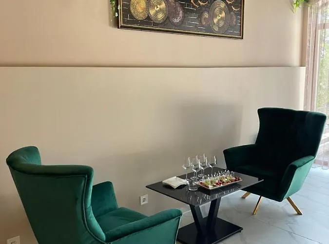 Complex Nero Aparthotel 4*