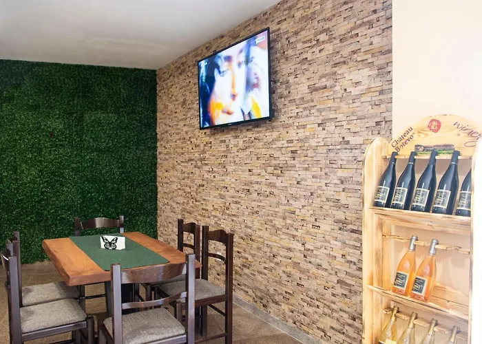 Aparthotel Complex Nero 4*