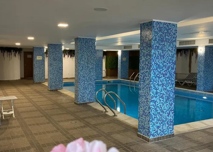 Апартхотел Complex Nero 4*